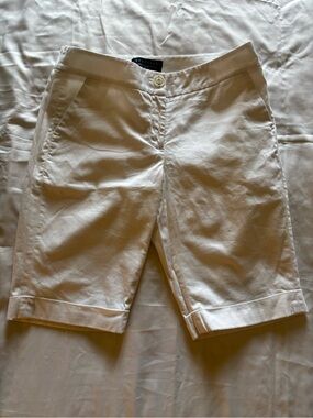 Apostrophe White Bermuda Shorts with Cuffed Hem